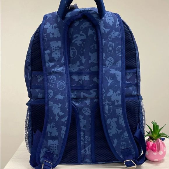 Disney 50th Anniversary Cooler Backpack - Picture 4 of 4